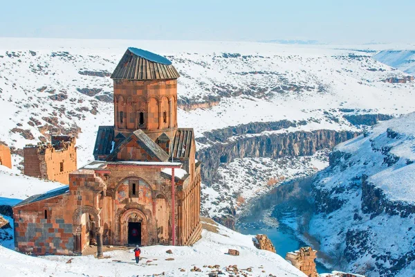UÇAK & DOĞU EKSPRESİ İLE KARS ERZURUM TURU / 2 GECE / 06 ARALIK 2024 -13 ARALIK 2024 – 20 ARALIK 2024 – 27 ARALIK 2024 – 30 ARALIK 2024 HAREKETLİ