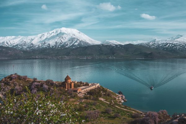 UÇAKLI & DOĞU EKSPRESİ İLE KARS VAN TURU / 07 ARALIK HAREKETLİ