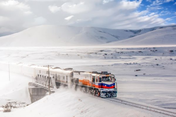 SÖMESTR ÖZEL UÇAK&DOĞU EKSPRESİ İLE KARS-ERZURUM TURU