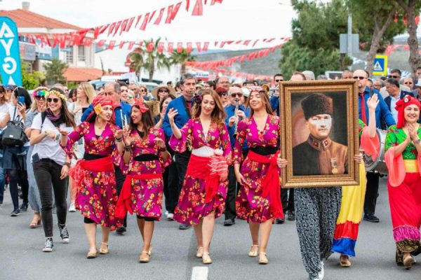ALAÇATI OT FESTİVALİ TURU / 18 NİSAN 2025