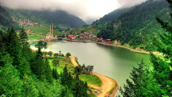 RAMAZAN BAYRAMI ÖZEL UÇAKLI KARADENİZ VE BATUM TURU