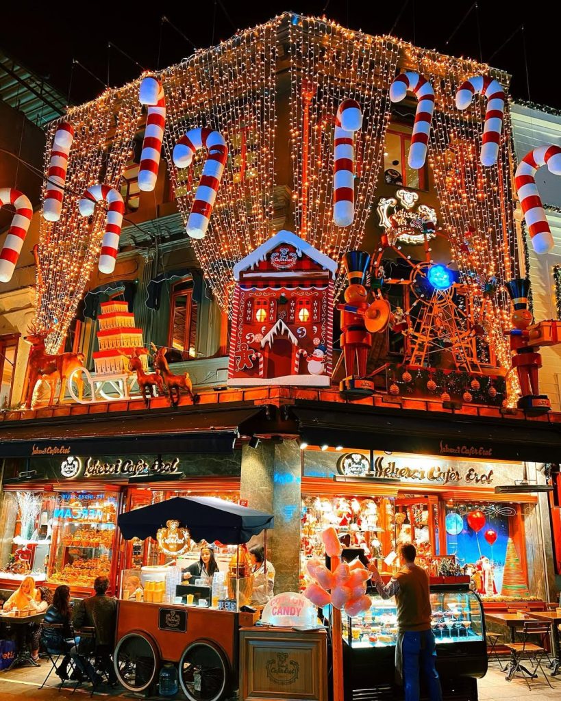 YILBAŞI ÖNCESİNE ÖZEL GÜNÜBİRLİK KADIKÖY-ŞEKERCİ CAFER MODA TURU Küçük resim